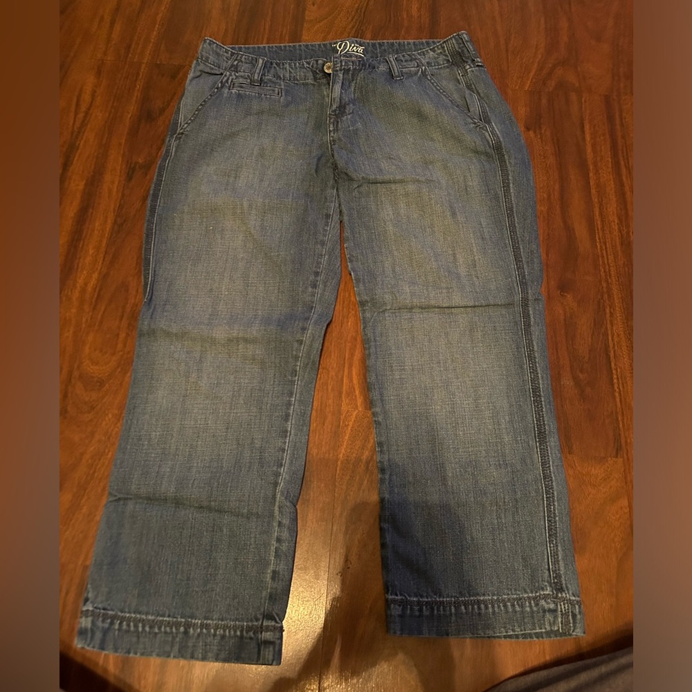 Capri Jeans